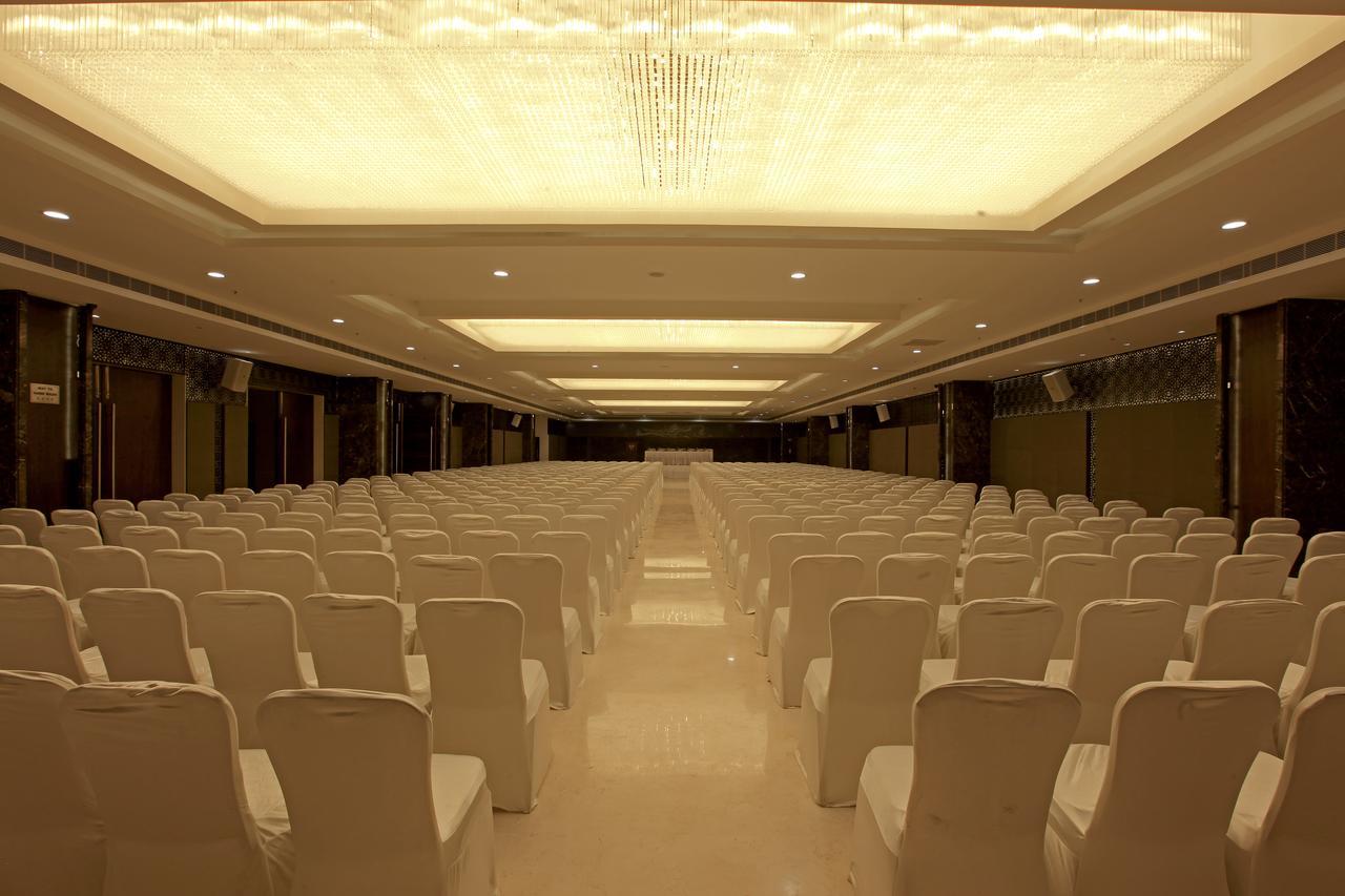Goutham Grand Hotel Tenāli Dış mekan fotoğraf