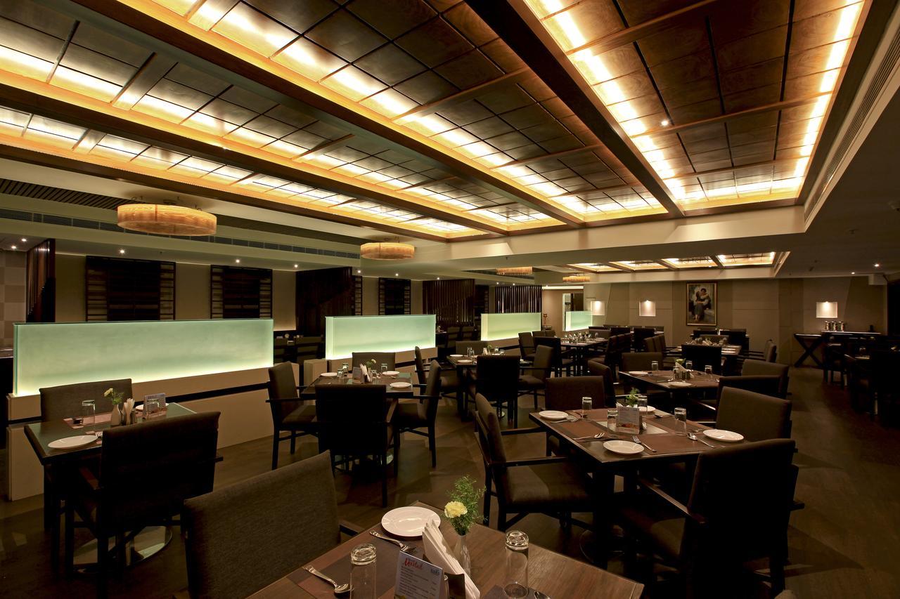 Goutham Grand Hotel Tenāli Dış mekan fotoğraf