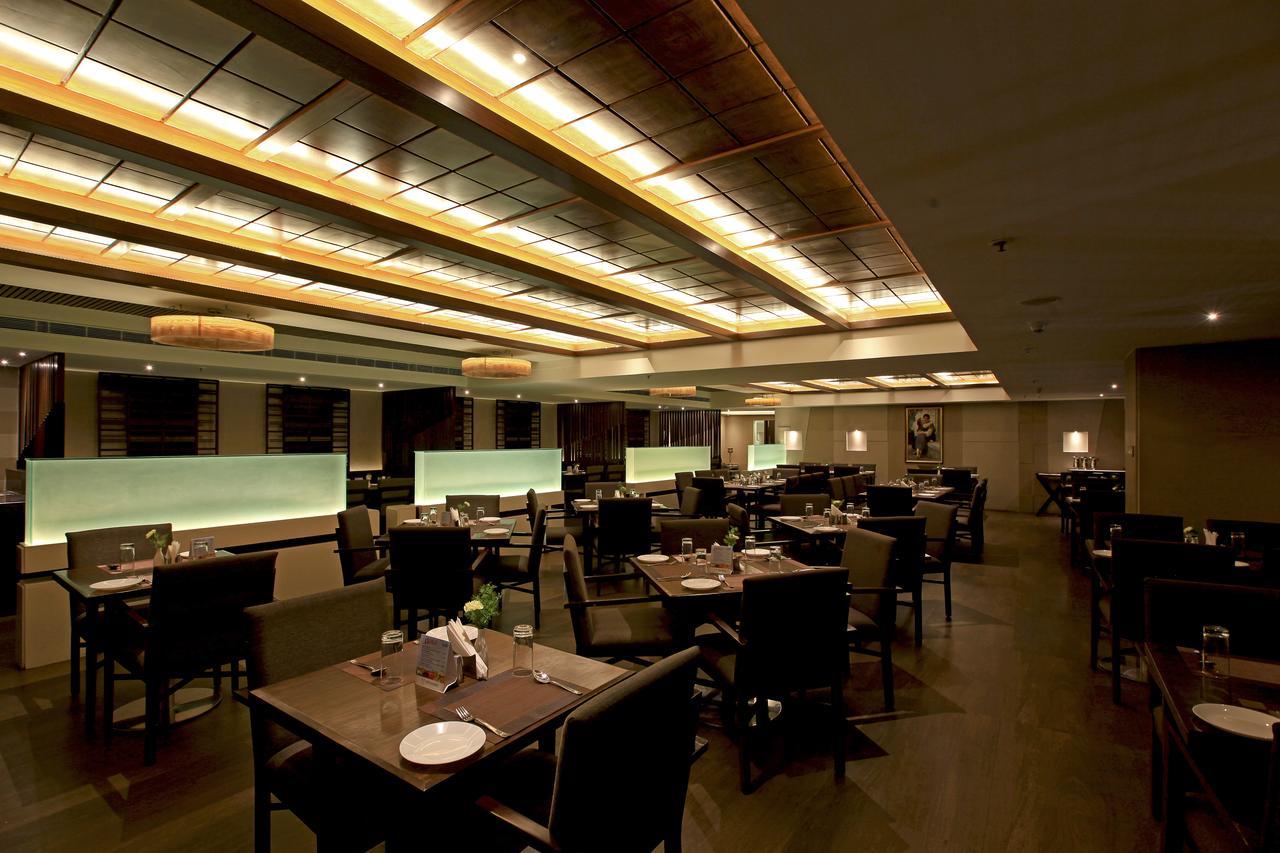 Goutham Grand Hotel Tenāli Dış mekan fotoğraf